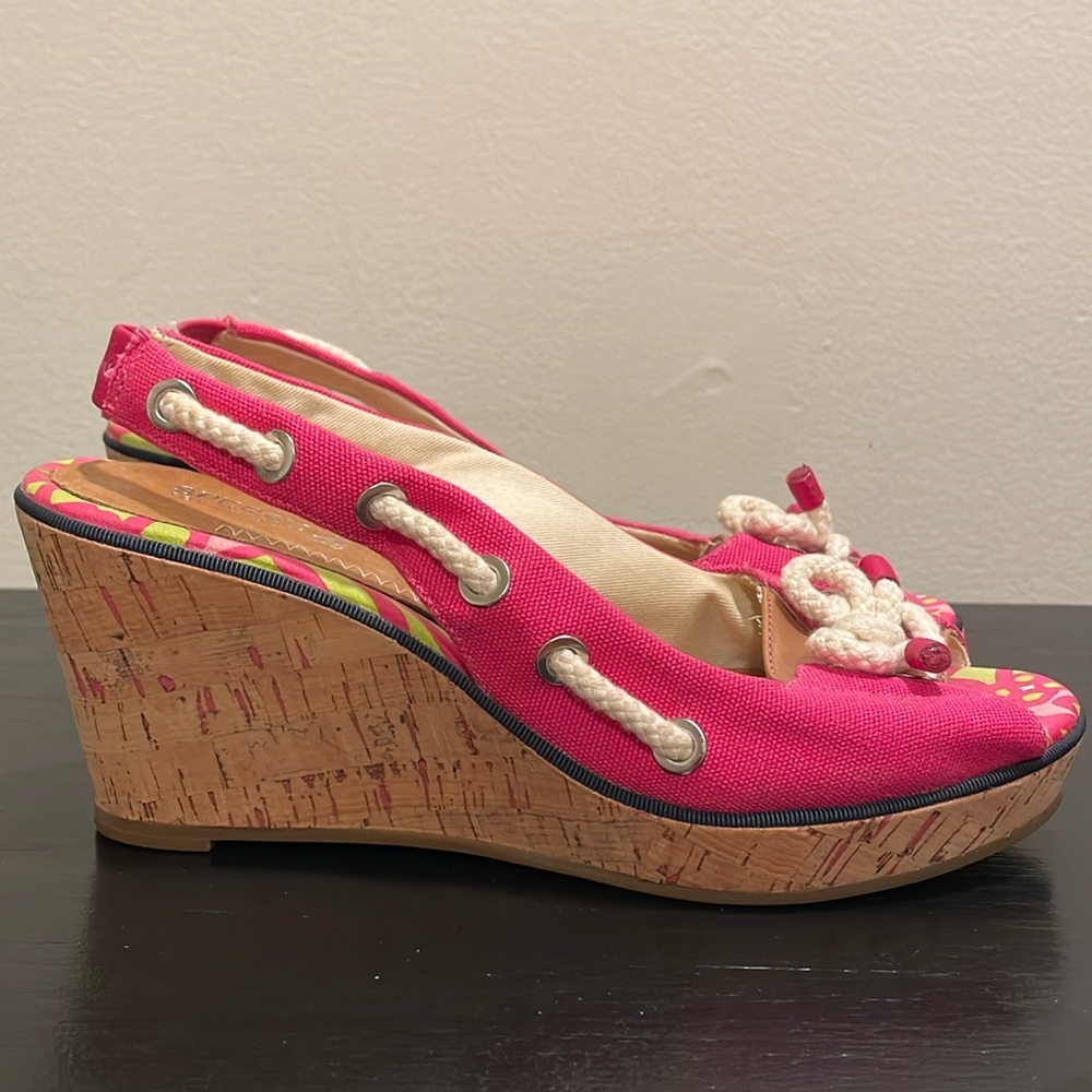 SPERRY TOPSIDER SOUTHPORT PINK SLINGBACK WEDGES.  Size 9